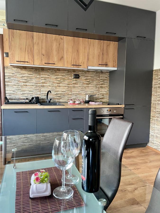 Luxury City Center Apartment Skopje Exterior foto