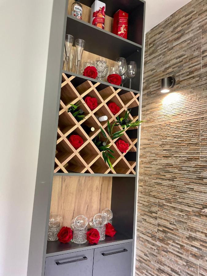 Luxury City Center Apartment Skopje Exterior foto