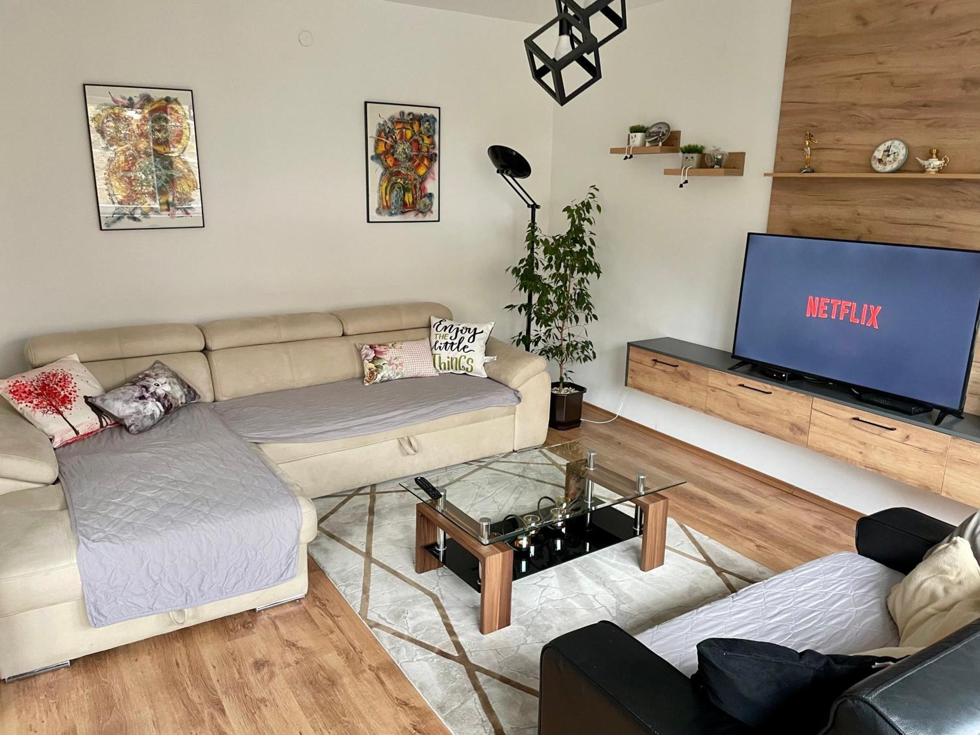 Luxury City Center Apartment Skopje Exterior foto